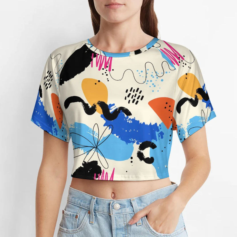 Short sleeved navel exposed